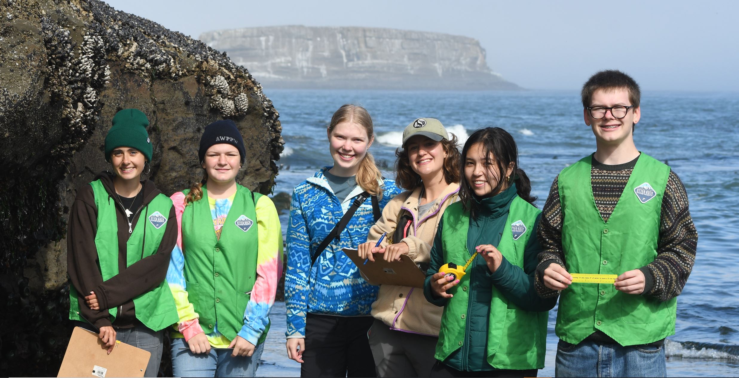 Summer of 2023 Interns with Friends of Otter Rock Marine Reserve Program Coordinator and Board Member